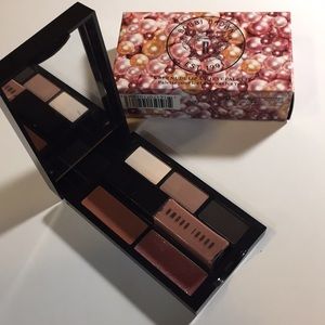 🌹2/$30 Bobbi Brown Uber Nude Lip and Eye Palette